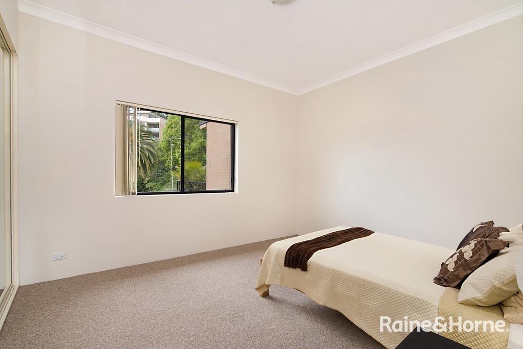 10/52-54 Holden Street, Gosford NSW 2250, Image 2