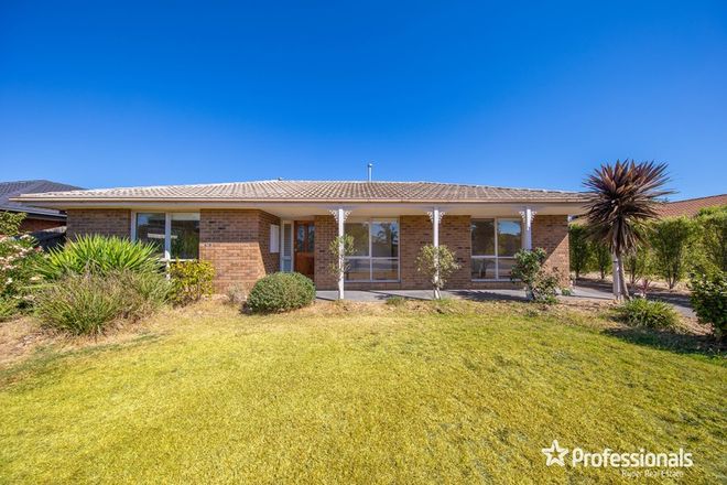 Picture of 22 Denny Pl, MELTON SOUTH VIC 3338