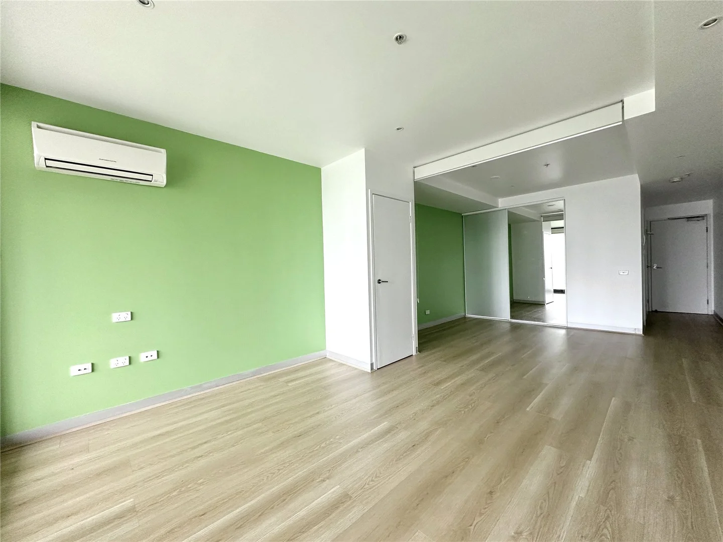 802/565 Flinders Street, Melbourne VIC 3000