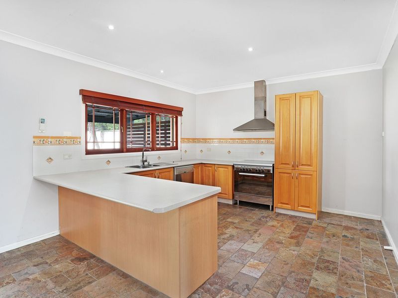13 Beasley Place, South Windsor NSW 2756, Image 2