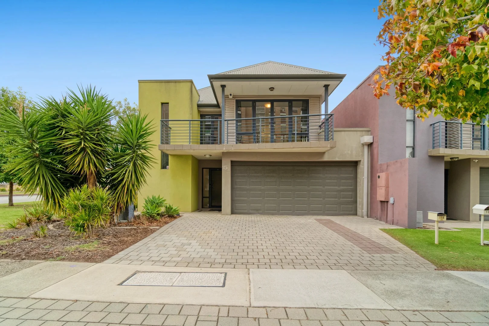 Primary image of 15B Leeder Street, Glendalough WA 6016