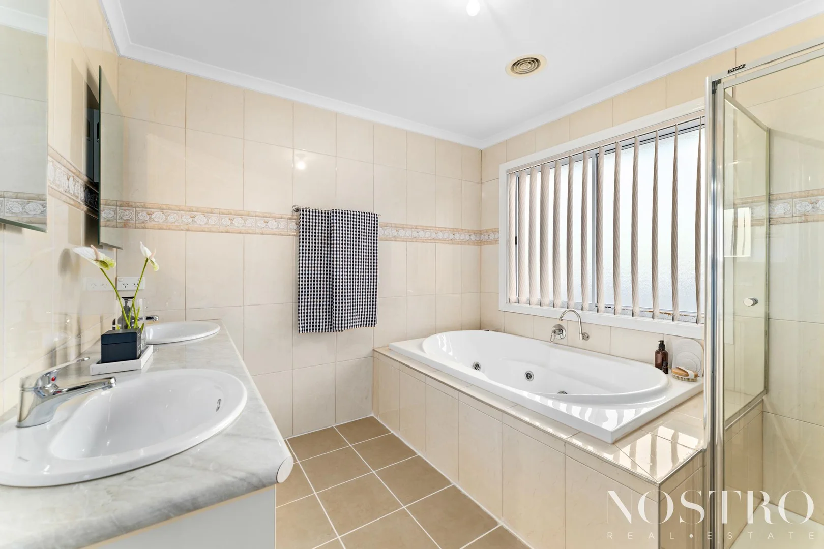 Additional image 19 of 20 Skyline Drive, South Morang VIC 3752