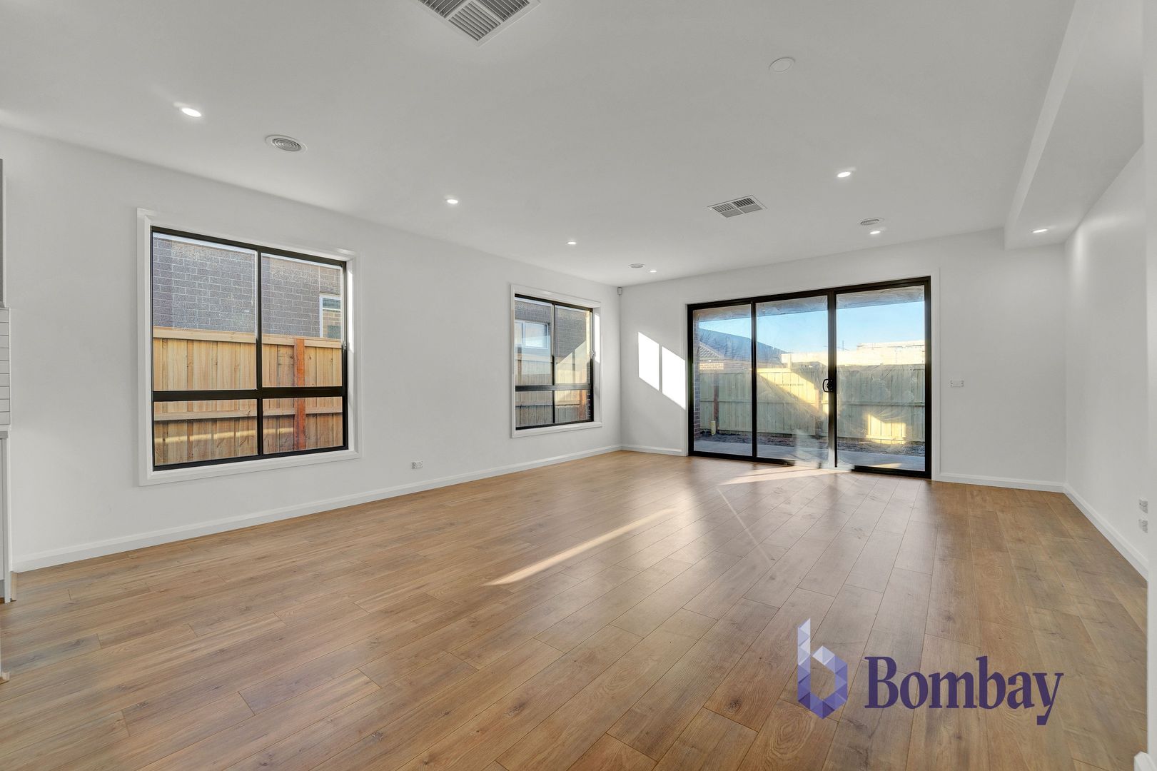 35 Elenour Drive, Bonnie Brook VIC 3335, Image 1