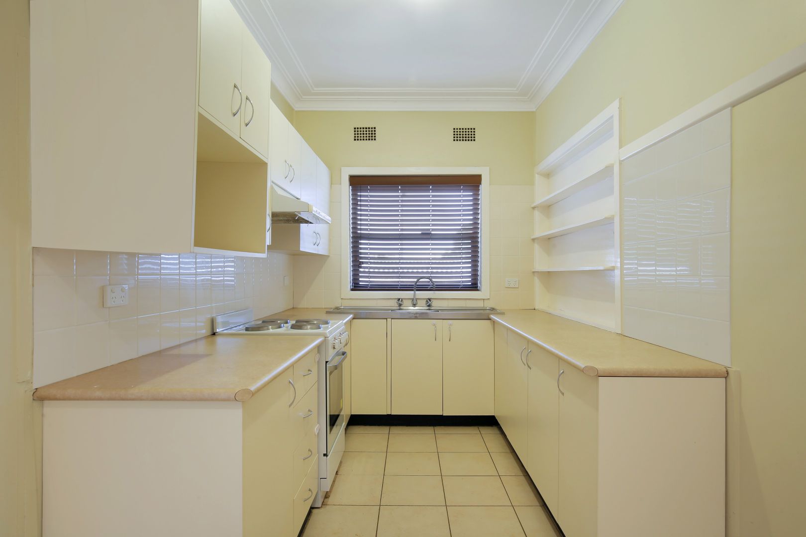 20 Coolabah Road, Dapto NSW 2530, Image 2