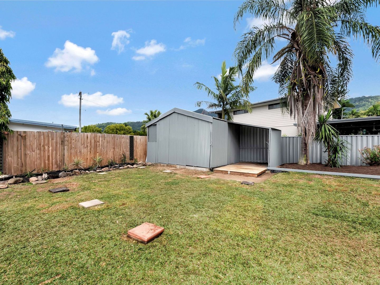 11 Lesley Street, Smithfield QLD 4878, Image 1