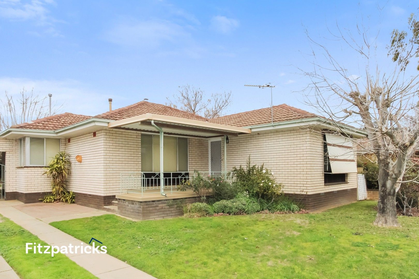 9 Holloway Street, Tolland NSW 2650 House For Rent Domain