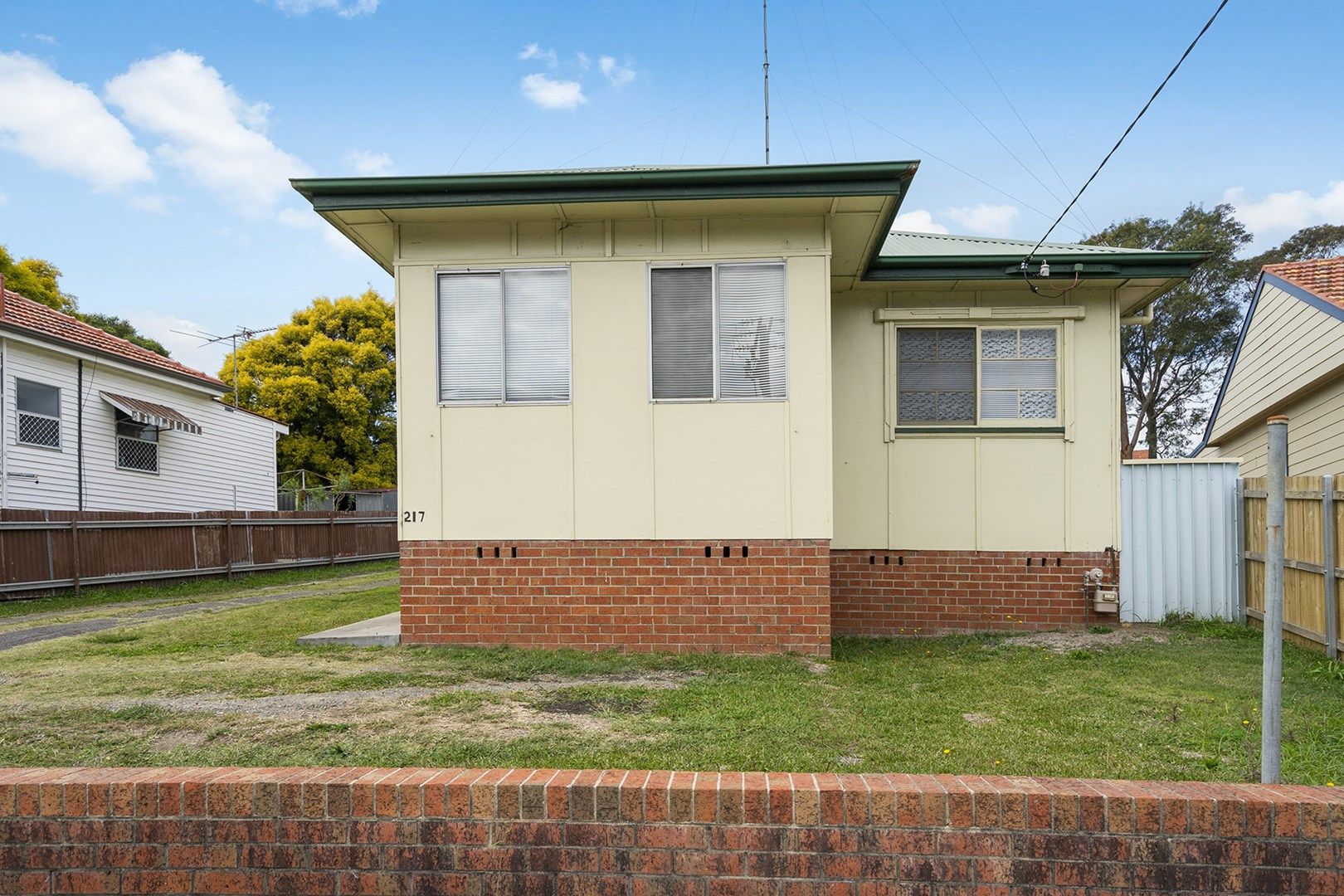 1/217 Sandgate Road, Birmingham Gardens NSW 2287, Image 0