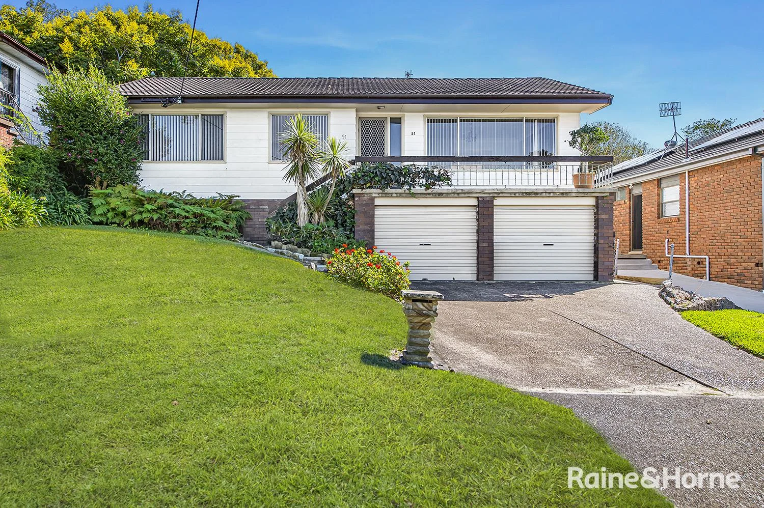 51 Buttaba Avenue, Belmont North NSW 2280