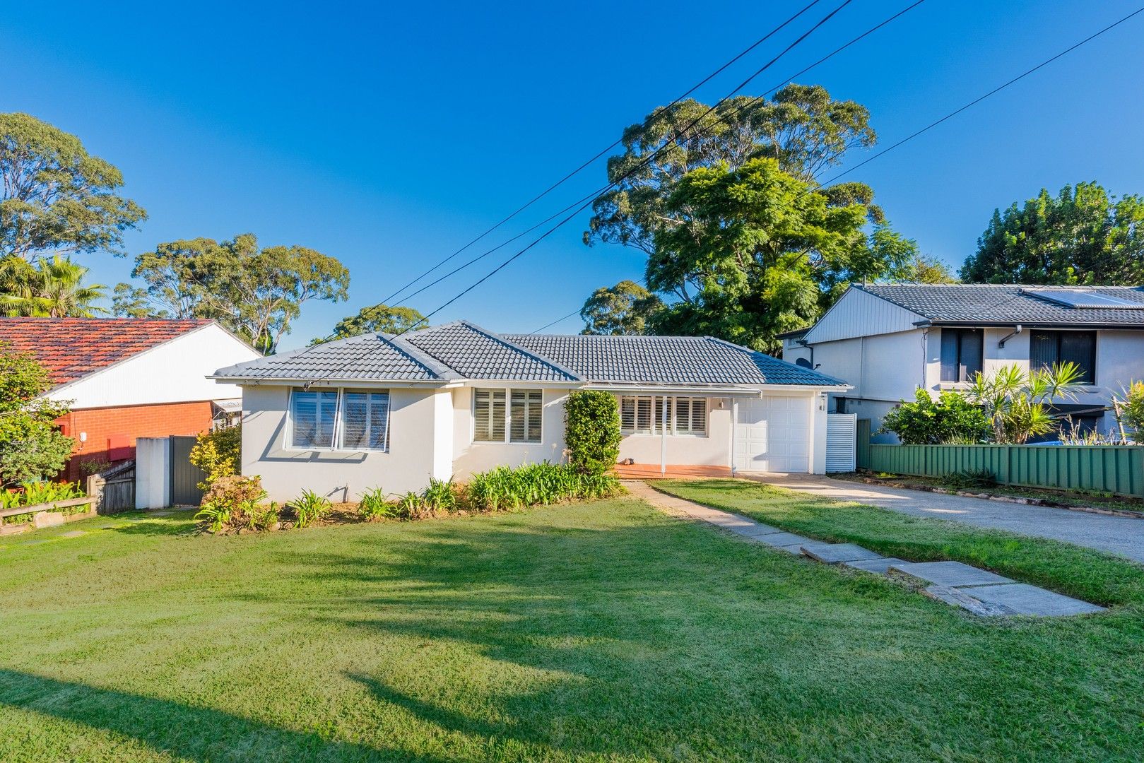 6 bedrooms House in 15 Beresford Avenue BAULKHAM HILLS NSW, 2153
