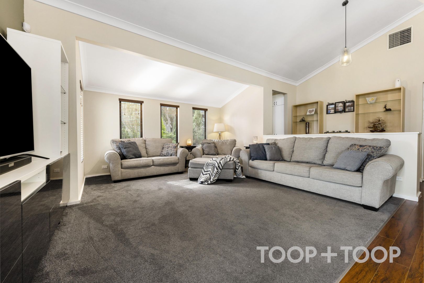 81 Maxlay Road, Modbury Heights SA 5092, Image 2