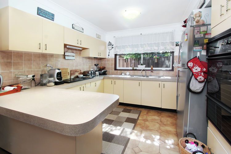 15 Ashgrove Crescent, Blacktown NSW 2148, Image 1