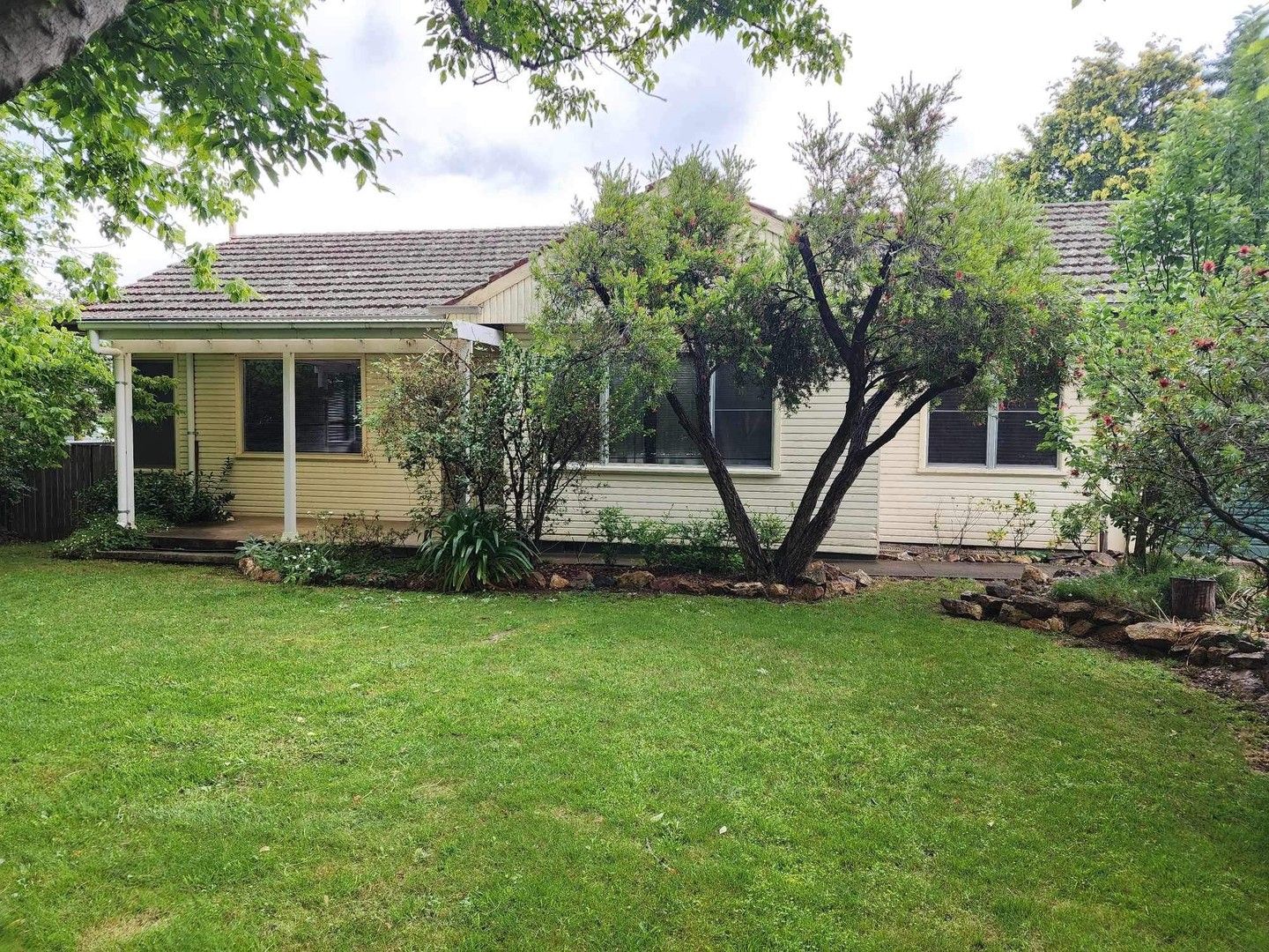 3 bedrooms House in 108 Coronation Drive ORANGE NSW, 2800