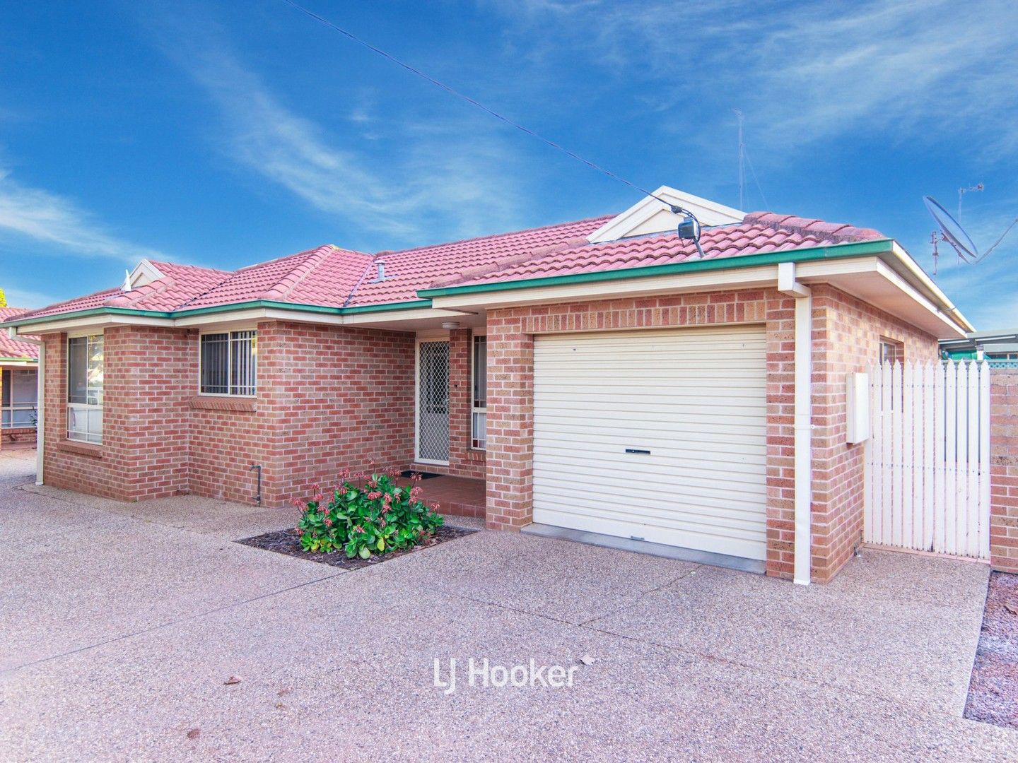 2/38 Binya Street, Griffith NSW 2680, Image 0