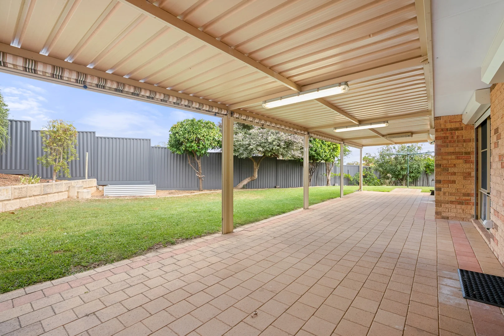 Additional image 20 of 16 Brignell Gardens, Parmelia WA 6167