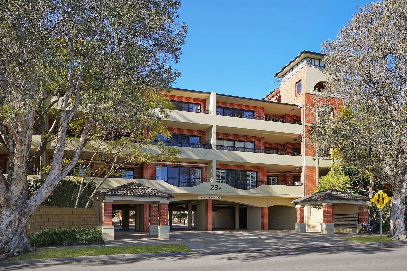 2 bedrooms Apartment / Unit / Flat in 32/23a George Street NORTH STRATHFIELD NSW, 2137
