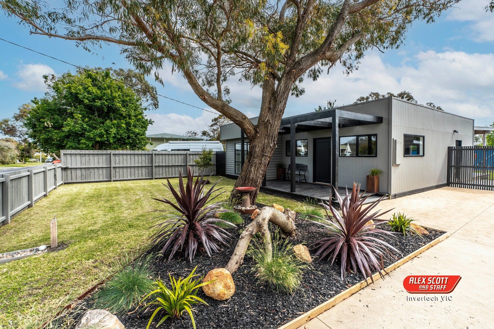 10 Marion Court, Inverloch VIC 3996, Image 0