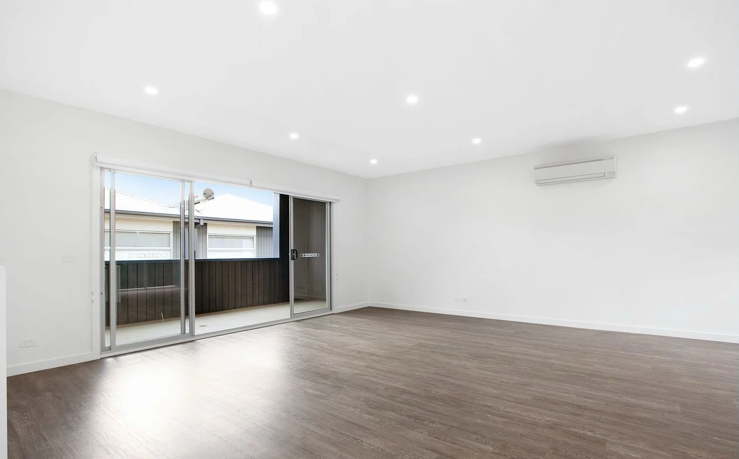 Additional image 5 of 2/15 Renown Street, Maidstone VIC 3012