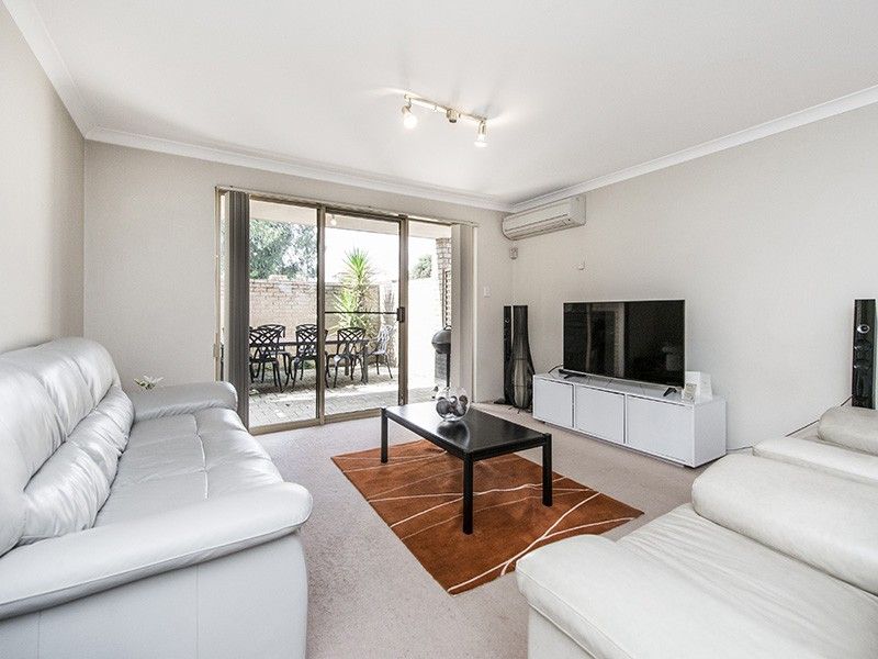 1/131 Berwick Street, Victoria Park WA 6100, Image 2