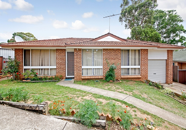 6/34 Westmoreland Road, Minto NSW 2566