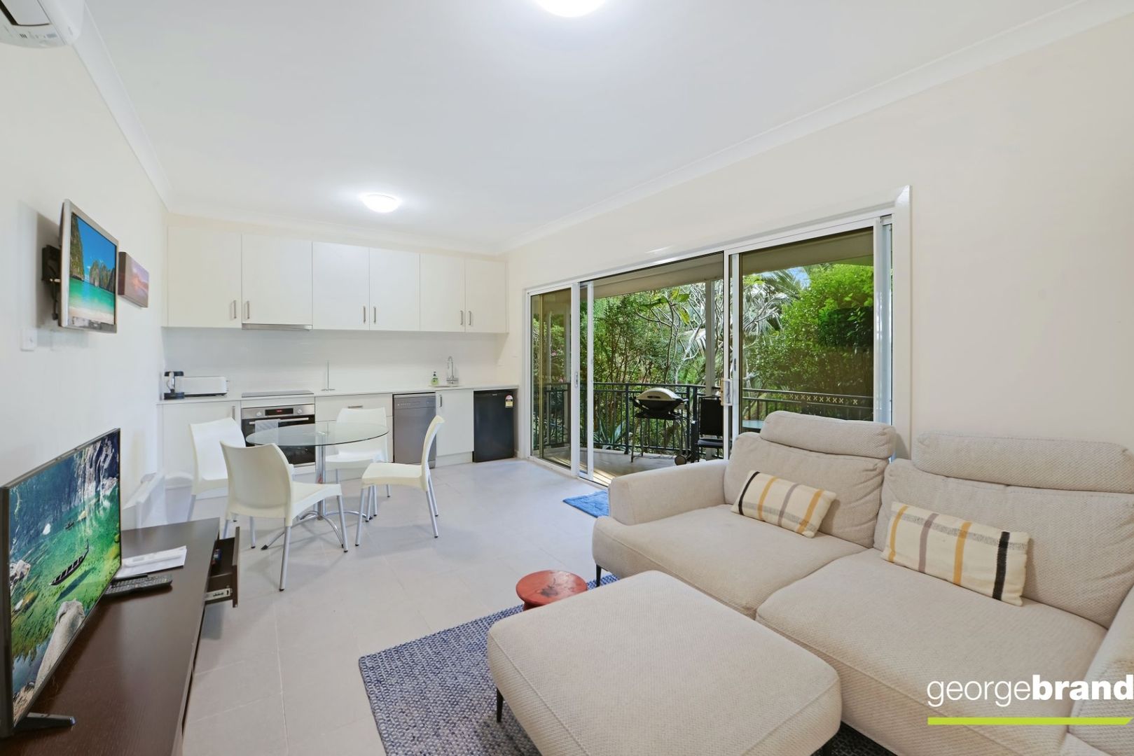 1/94c Cape Three Points Rd, Avoca Beach NSW 2251 Apartment For Rent