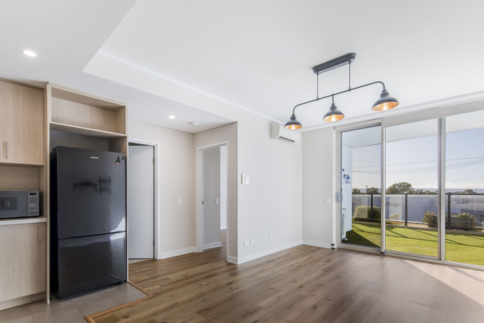 302/18 Cecil Avenue, Cannington WA 6107 Apartment For Rent 550