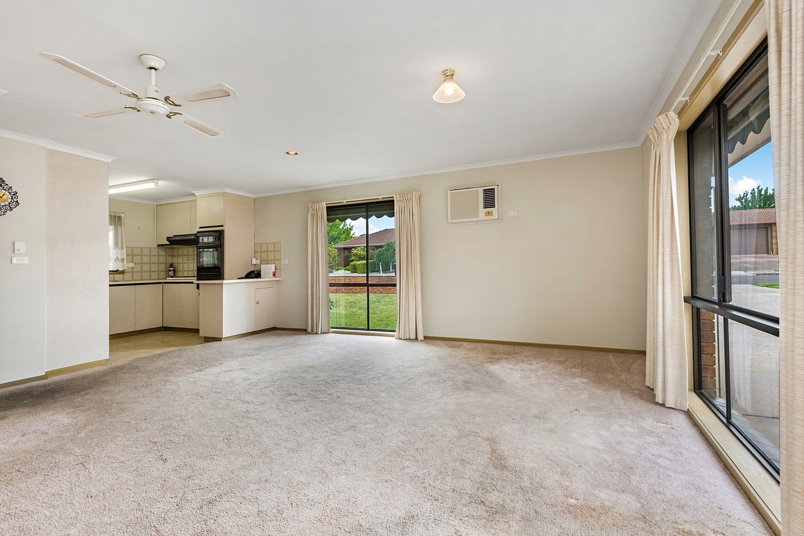 8 Mayer Ct, Strathdale VIC 3550, Image 0