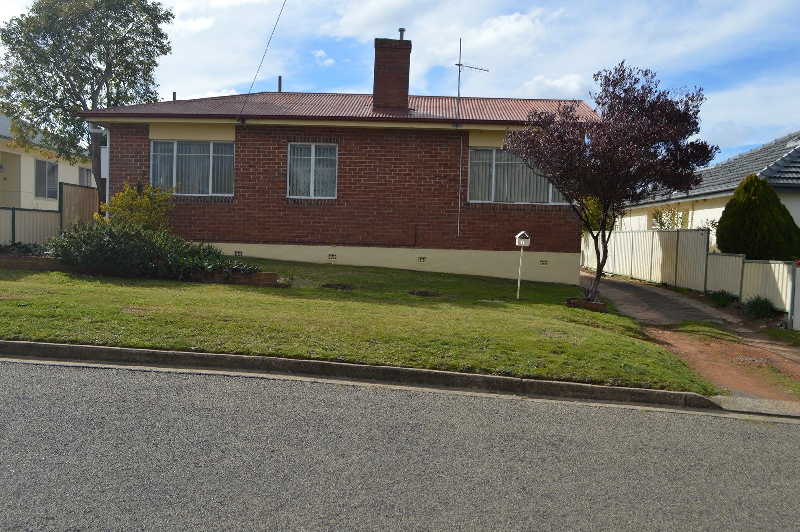 11 Princes Avenue, Goulburn NSW 2580