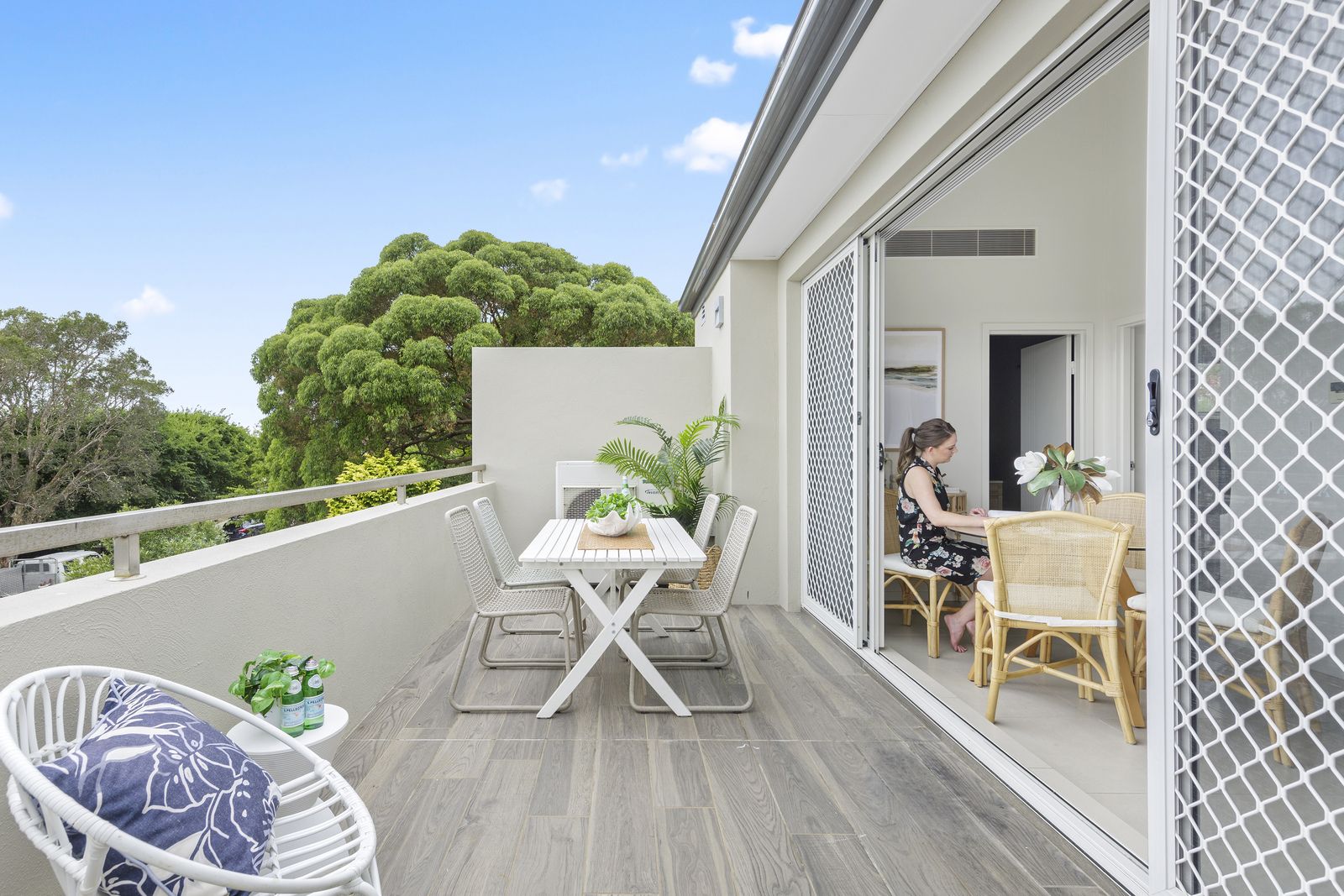 2 bedrooms Apartment / Unit / Flat in 11/323-325 Sydney Road BALGOWLAH NSW, 2093