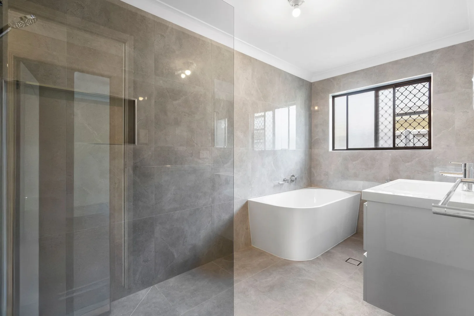 Additional image 11 of 6 Berkshire Place, Springfield Lakes QLD 4300