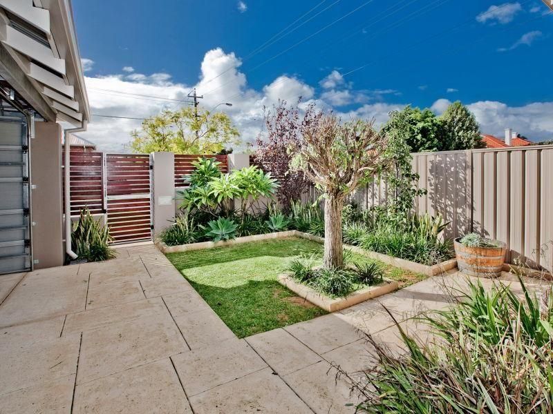 3 bedrooms House in 1 Marian Street LEEDERVILLE WA, 6007