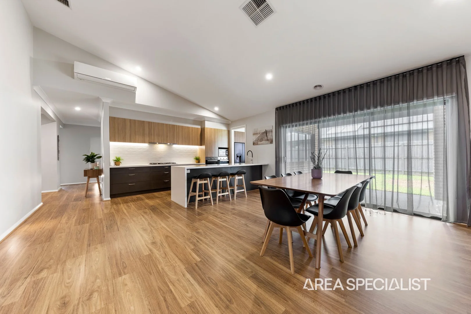 Additional image 2 of 9 Carrington Way, Lang Lang VIC 3984