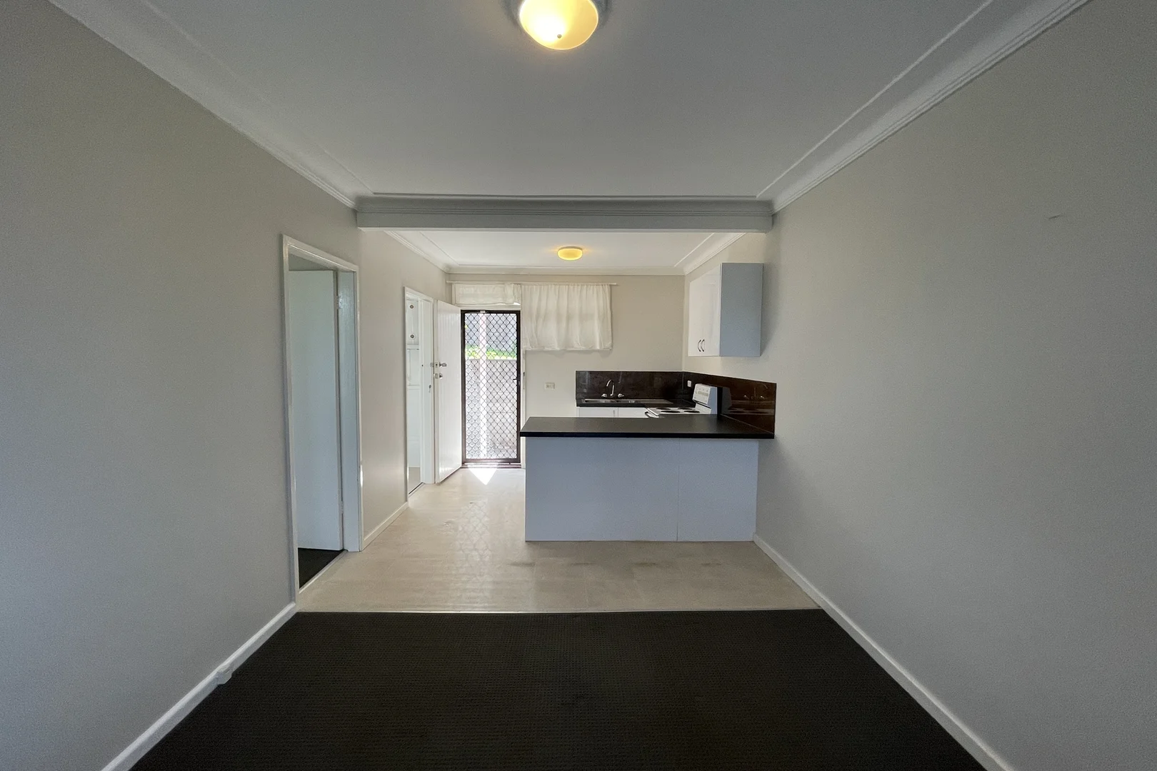 Additional image 3 of 2/34 Kitchener Parade, Newcastle NSW 2300