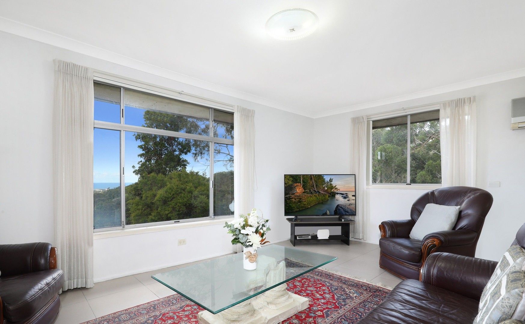 87 New Mount Pleasant Road, Mount Pleasant NSW 2519, Image 2