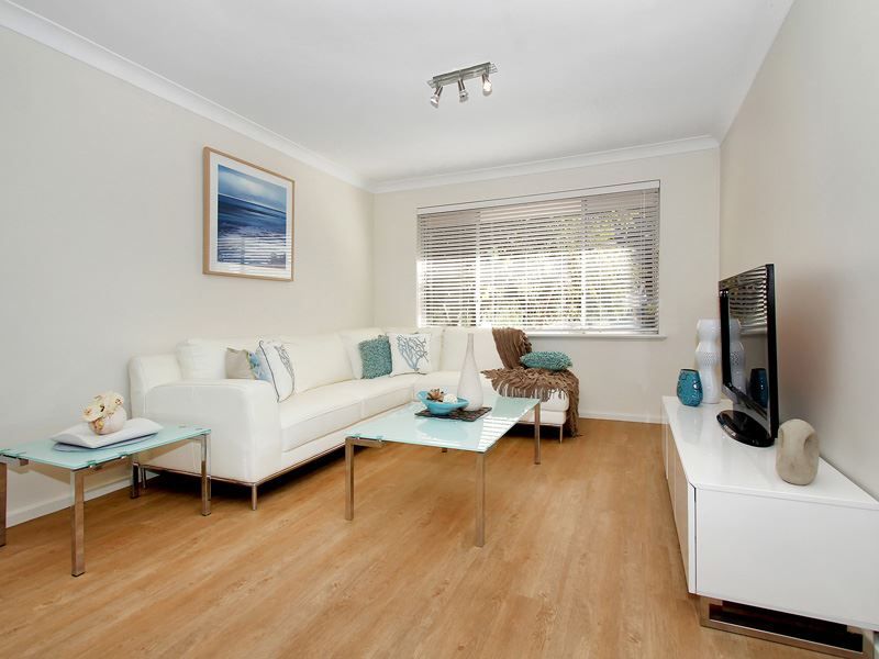 39 Dalston Crescent, Kardinya WA 6163, Image 1