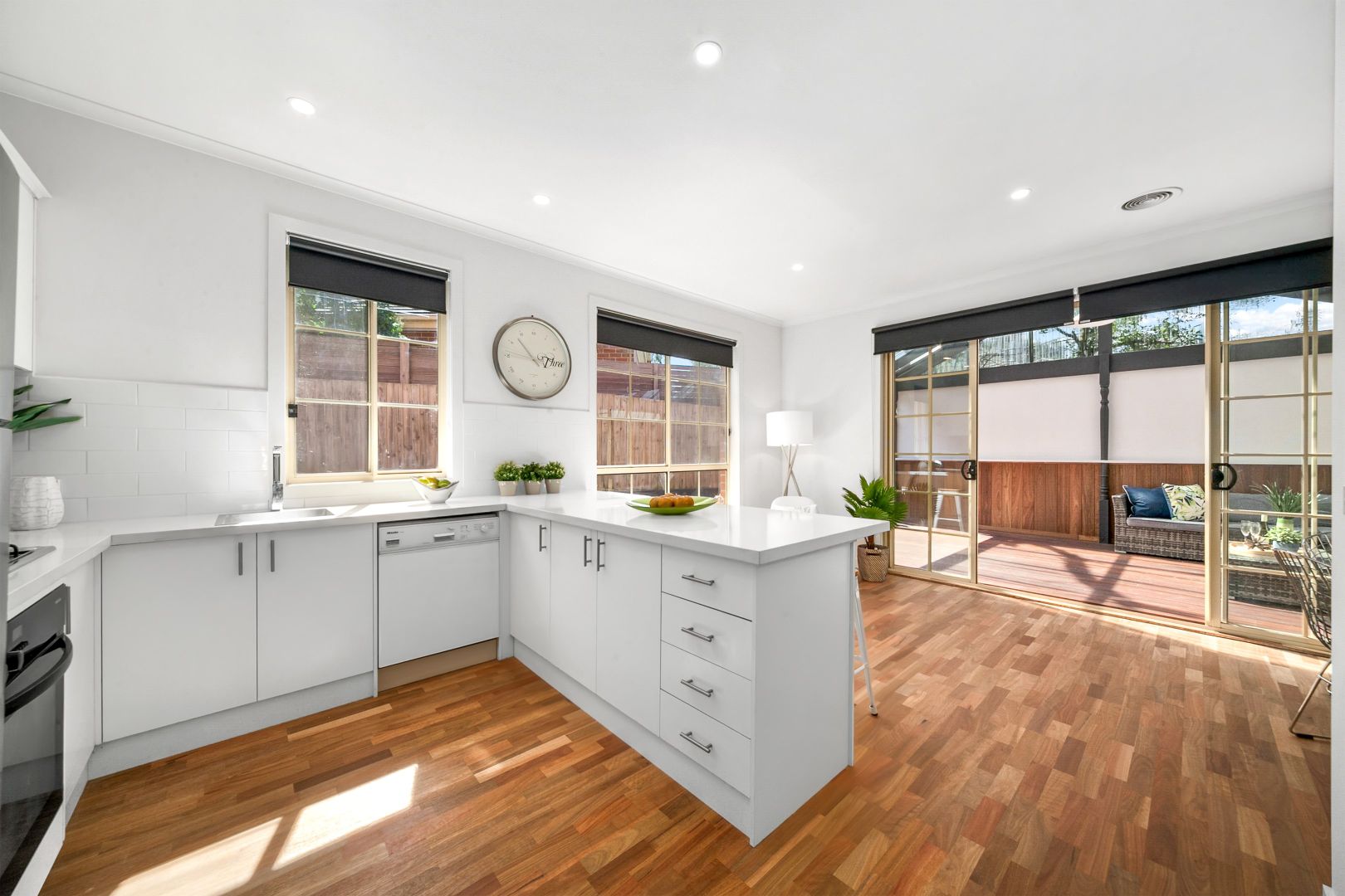 8/7-9 Reserve St,, Berwick VIC 3806, Image 2