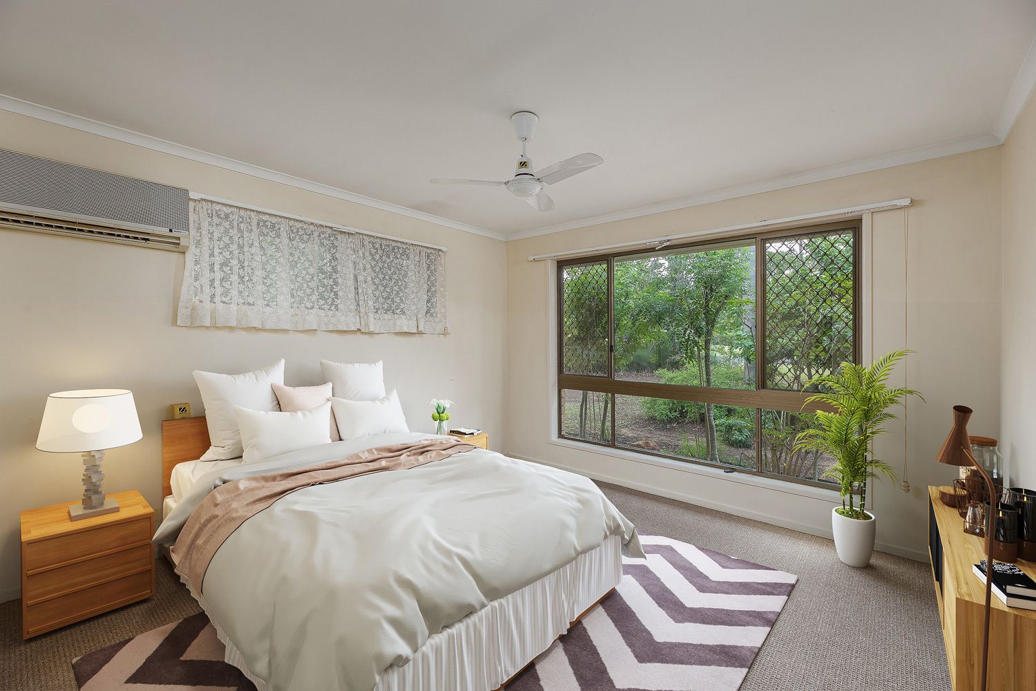 7-9 Lincoln Court, Gleneagle QLD 4285, Image 2