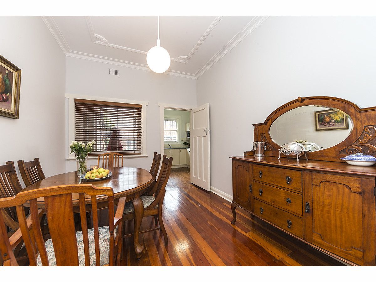 1/12 Everton Street, Hamilton East NSW 2303, Image 2