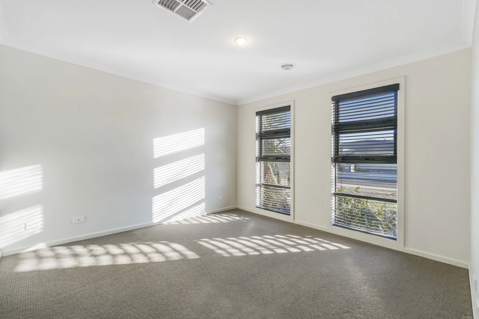 Additional image 4 of 26 Stringybark Avenue, Brookfield VIC 3338