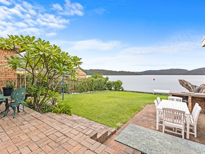 73 Wimbledon Avenue, North Narrabeen NSW 2101, Image 0