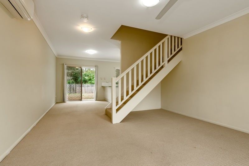 7/7 Pacific Court, Kin Kora QLD 4680, Image 2