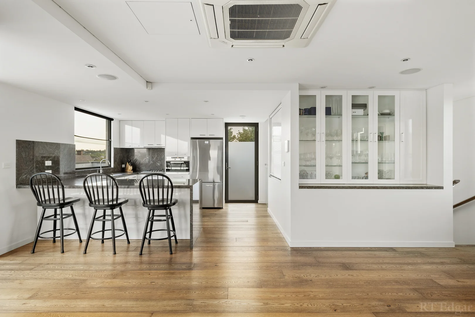 Additional image 16 of Penthouse 9/245 Kooyong Road, Toorak VIC 3142