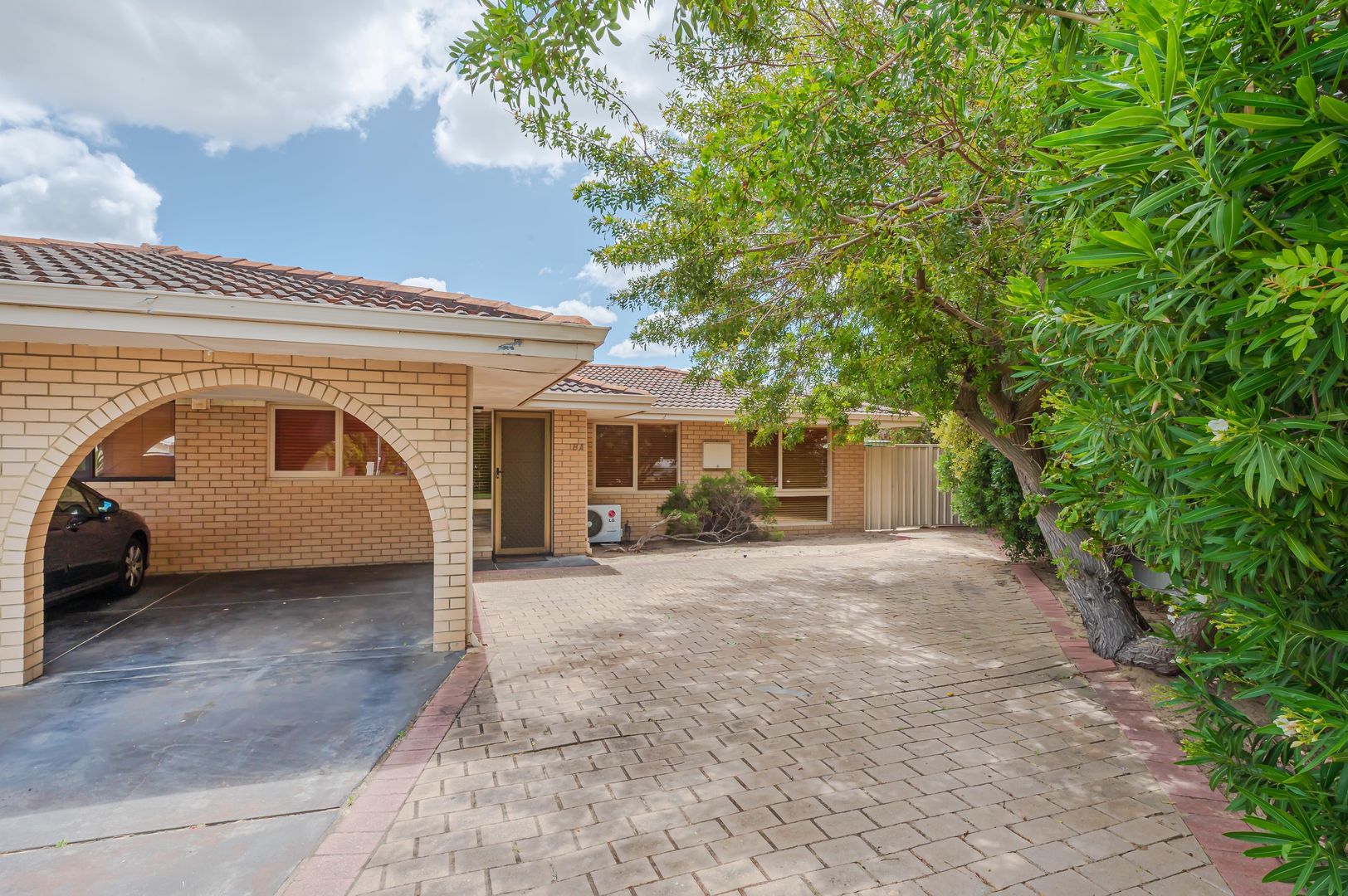 8A Clevedon Place, Kallaroo WA 6025, Image 1