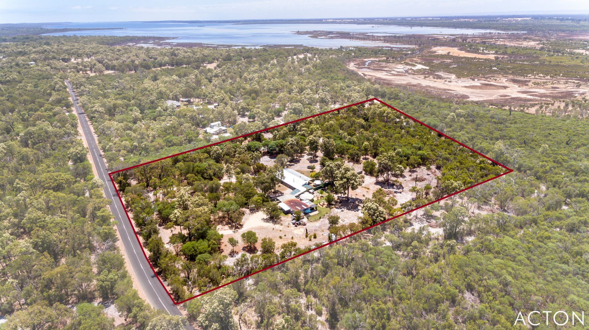 633 Southern Estuary Road, Lake Clifton WA 6215, Image 0