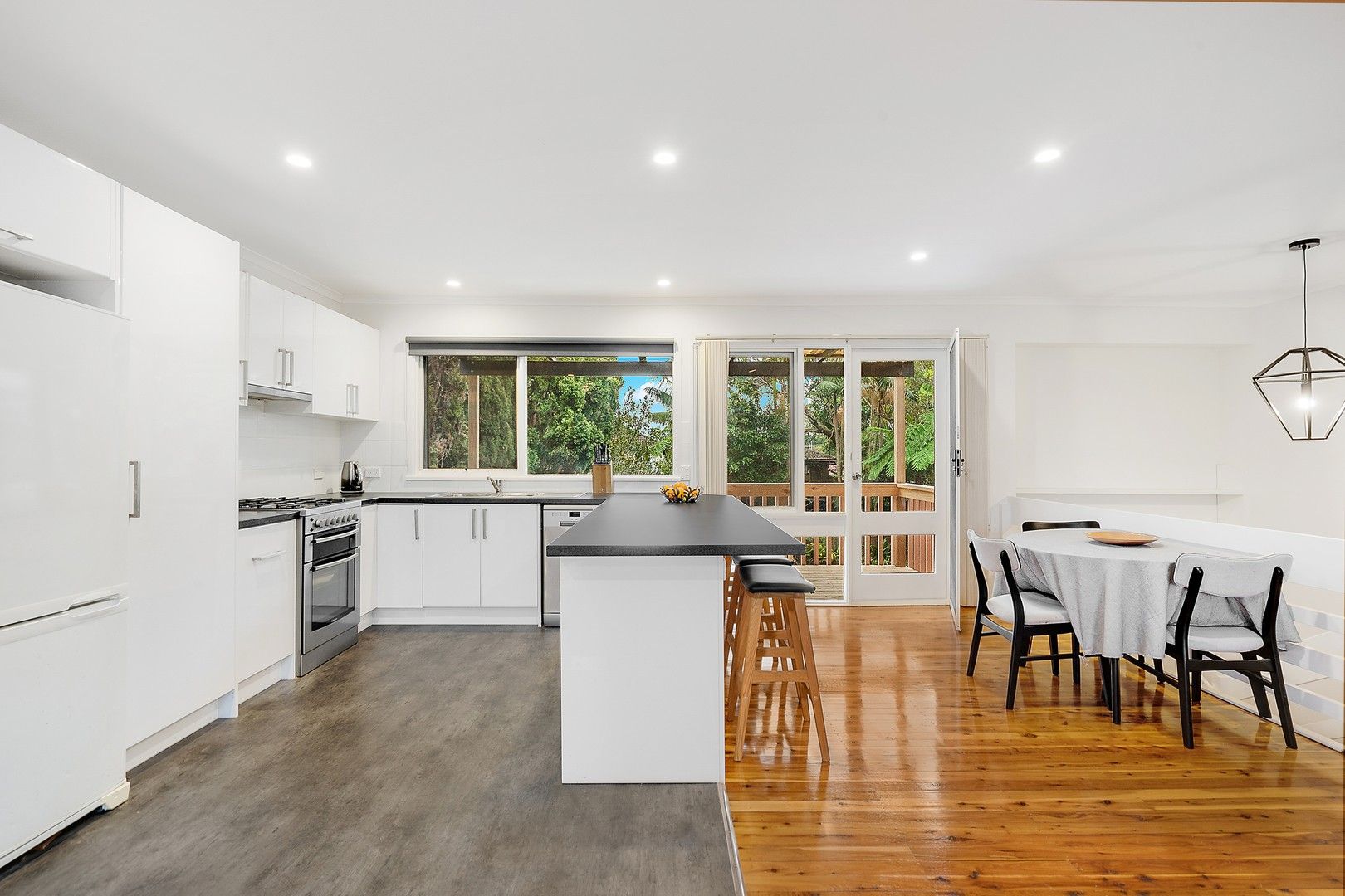 22 Stella Street, Collaroy Plateau NSW 2097, Image 1