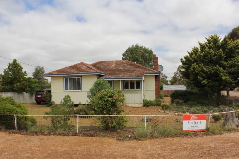 25 Currall Street, Narembeen WA 6369, Image 0