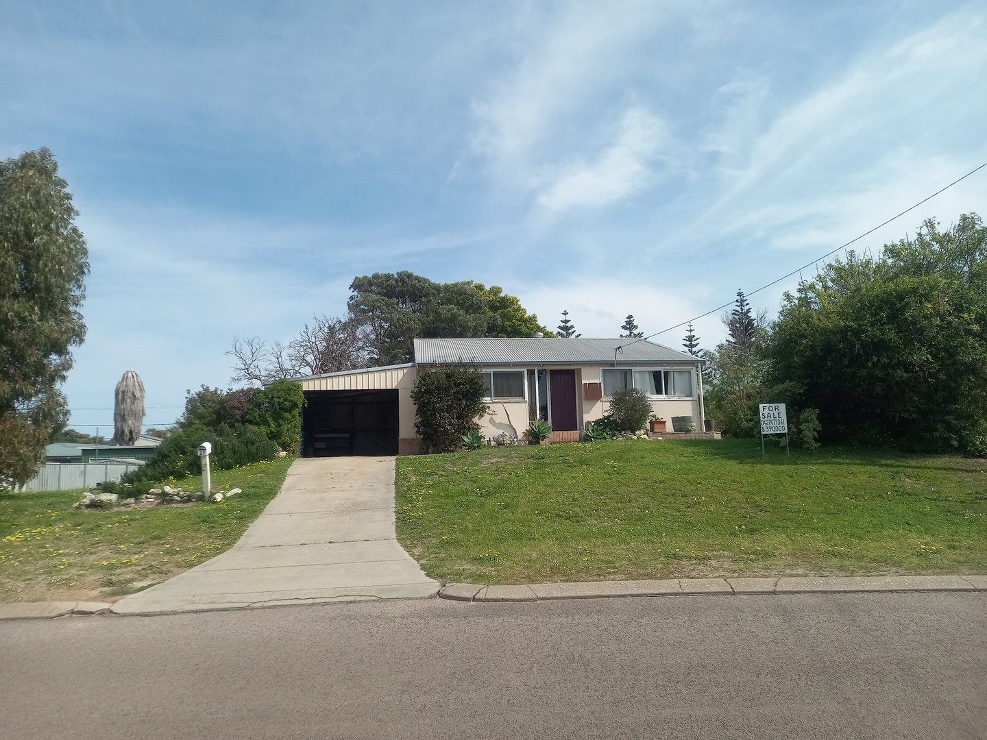 4 bedrooms House in 27 Randell Street ESPERANCE WA, 6450