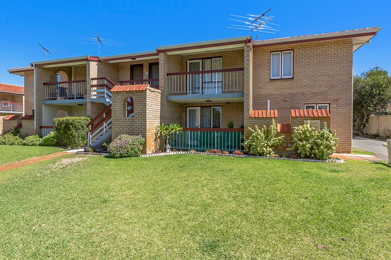 2 bedrooms Apartment / Unit / Flat in 11/5 Carlisle Street SHOALWATER WA, 6169