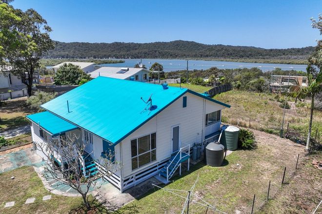 Picture of 64 Prior Way, RUSSELL ISLAND QLD 4184