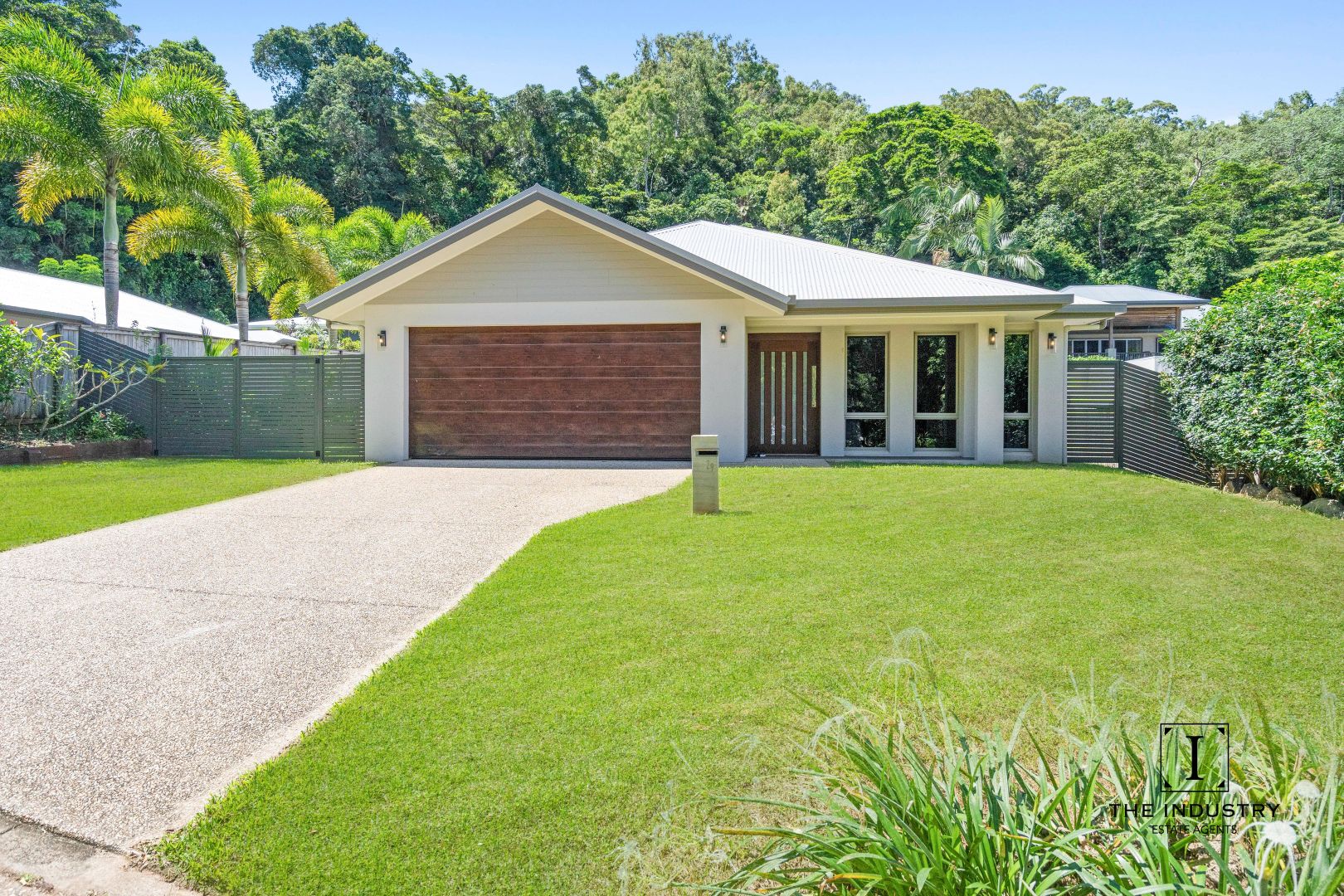 29 Propeller Court, Trinity Beach QLD 4879, Image 2