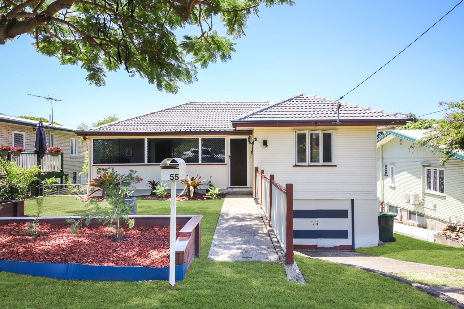 4 bedrooms House in 55 Simla Ave GEEBUNG QLD, 4034
